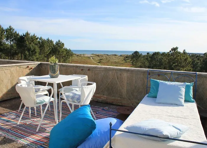 بيت للعطل Sea House